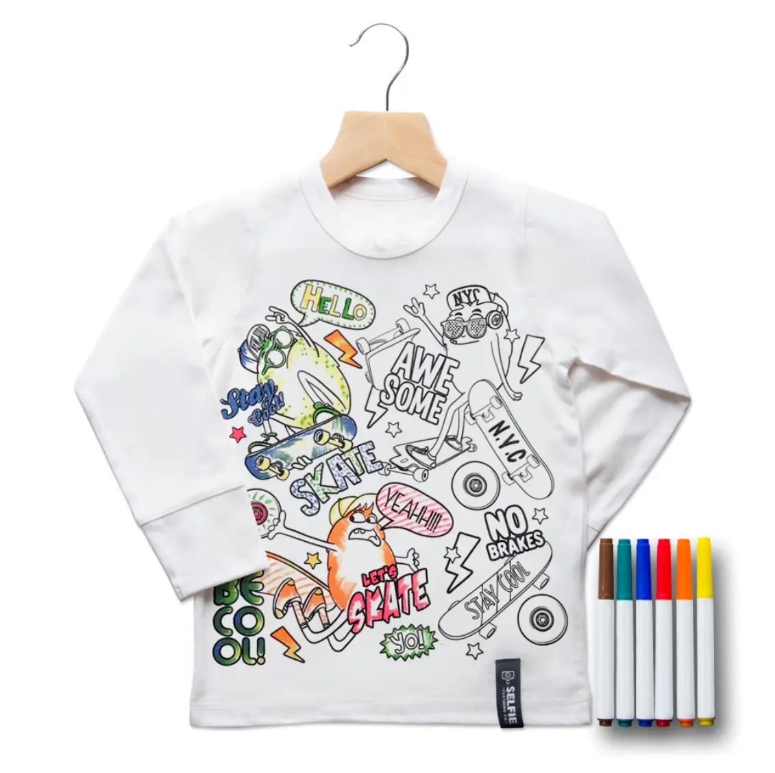 Selfie Clothing - fargelegg ditt eget tøy!